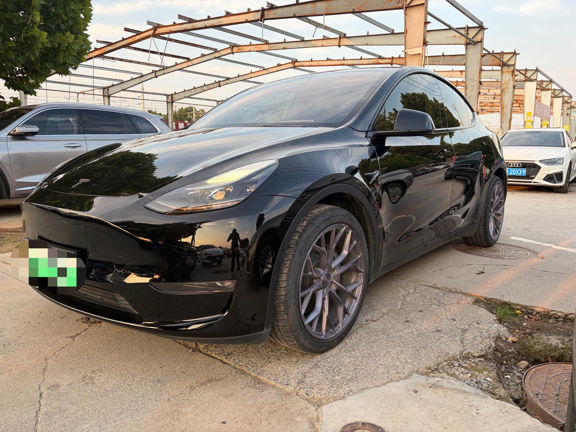 Tesla Model Y 2021 Tesla Model Y 2021 car image