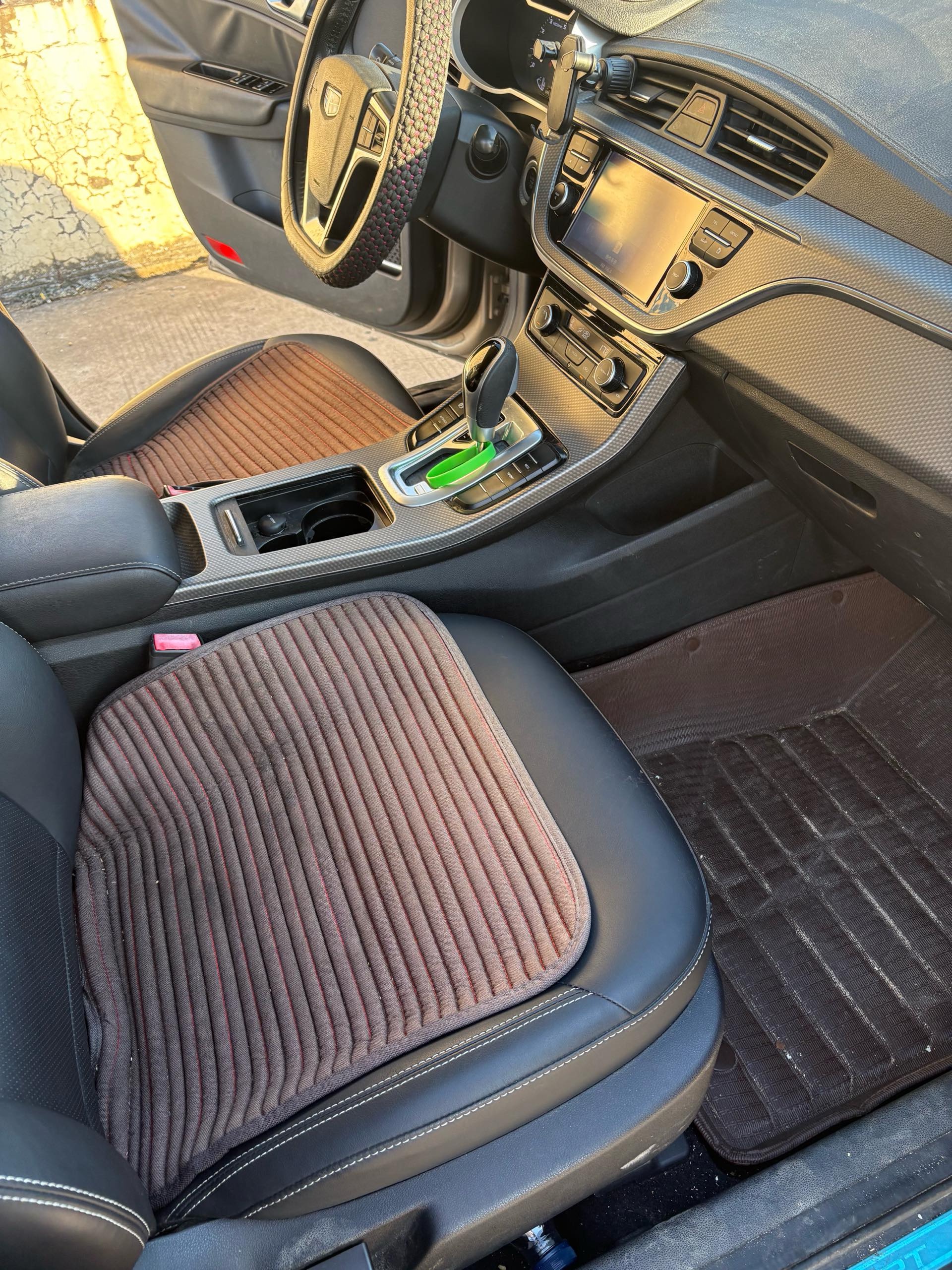 GEELY Emgrand GS 2017 car image #9