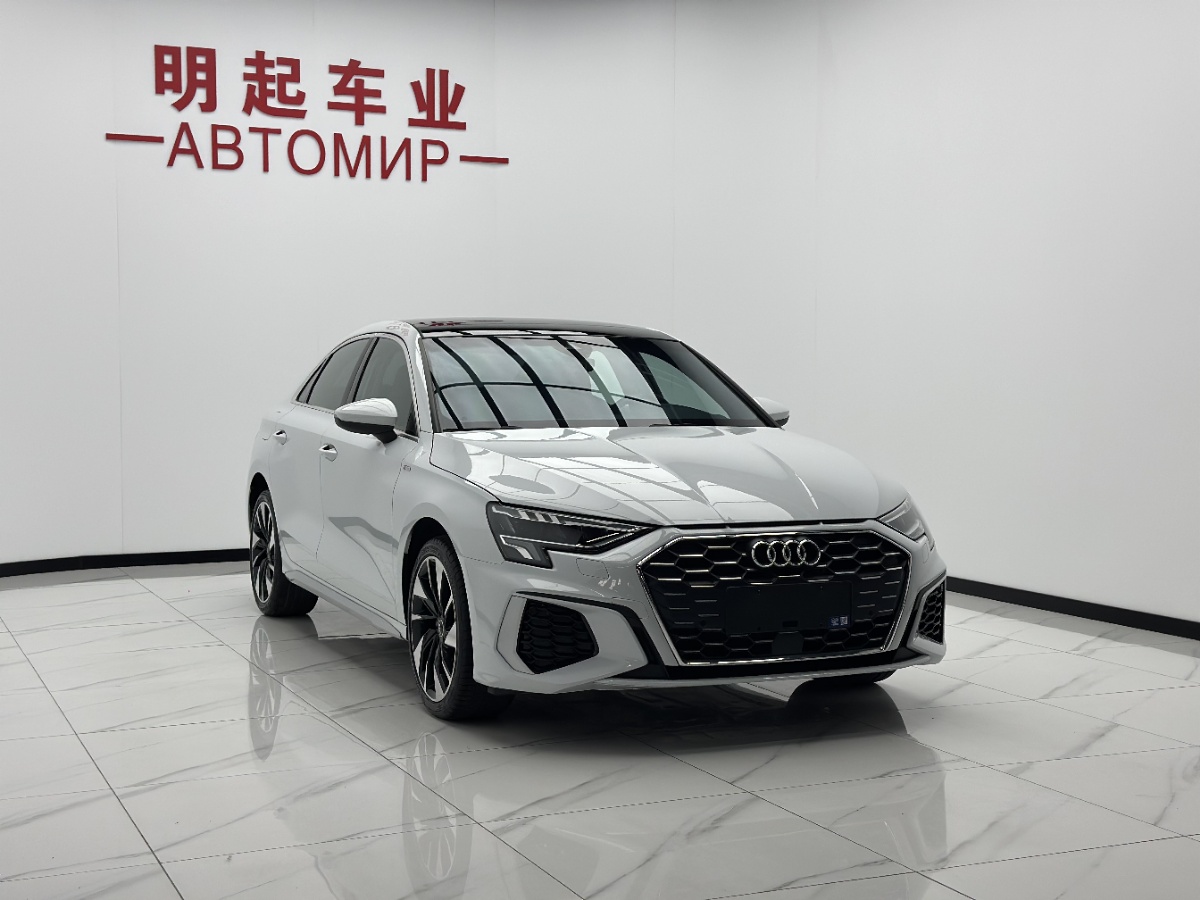 Audi A3 2022 car image #3