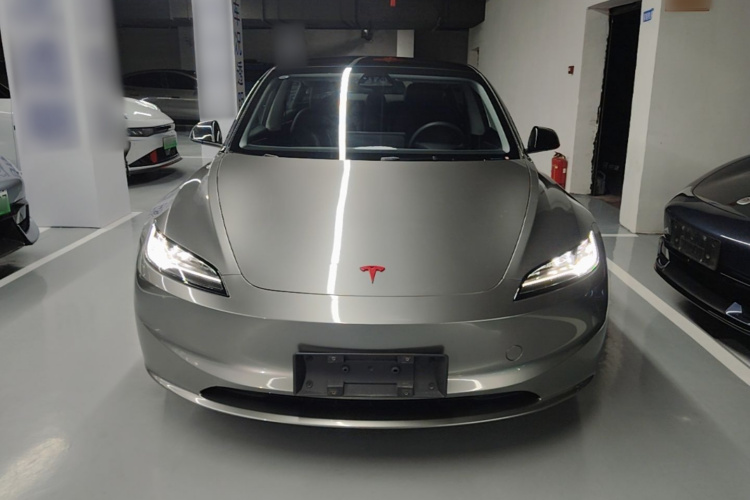 Tesla Model 3 2024 #3 Tesla Model 3 2024 car image #3