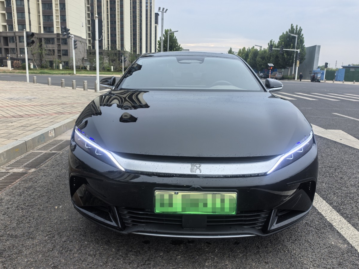 BYD Han 2025 car image #2