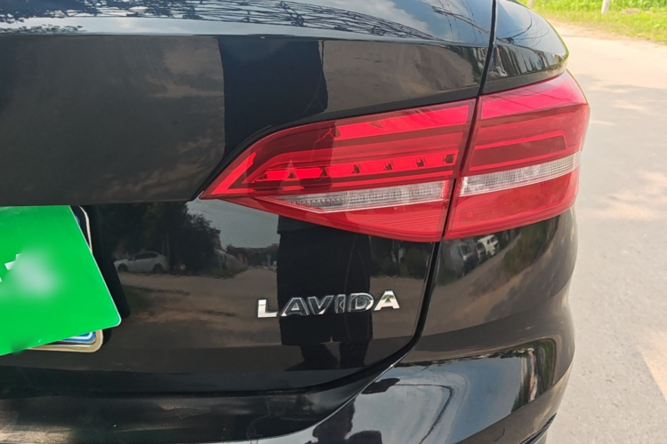 Volkswagen Lavida 2020 car image #8