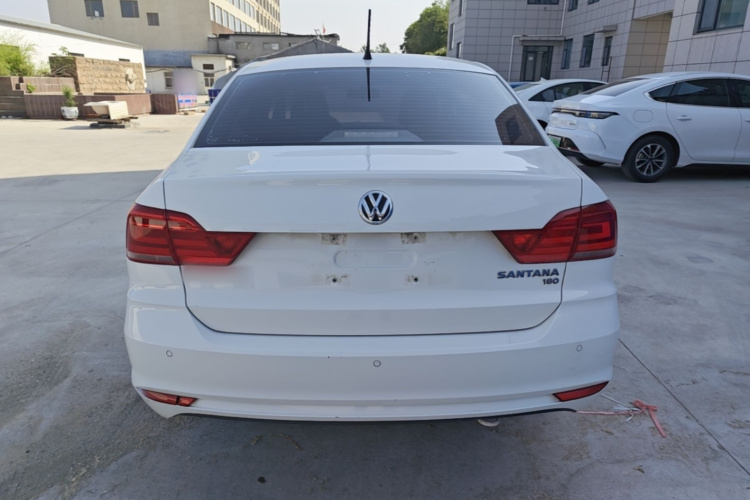 Volkswagen Santana 2018 car image #6