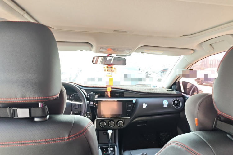 Toyota Corolla 2018 #16 Toyota Corolla 2018 car image #16