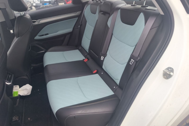 GEELY Emgrand L 2022 car image #14