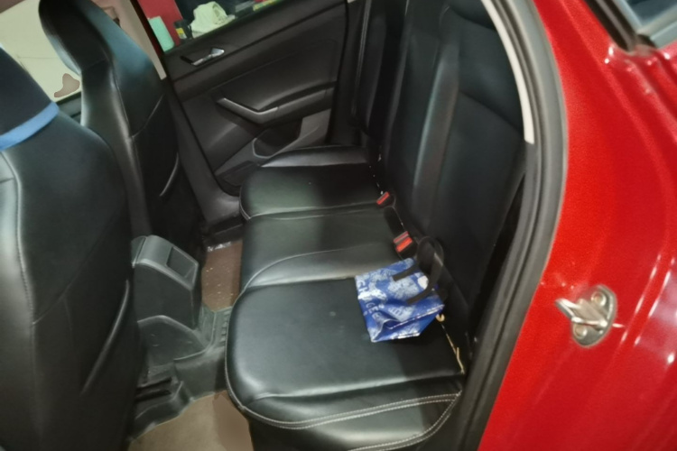 Volkswagen Polo 2020 car image #17