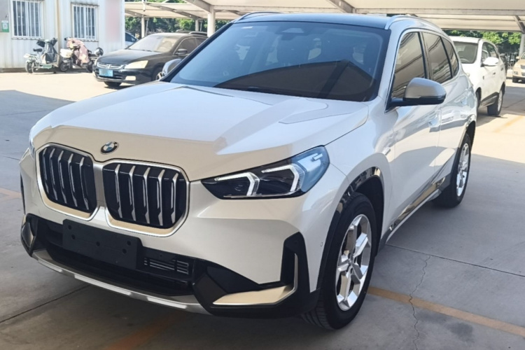 BMW X1 2024 #2 BMW X1 2024 car image #2