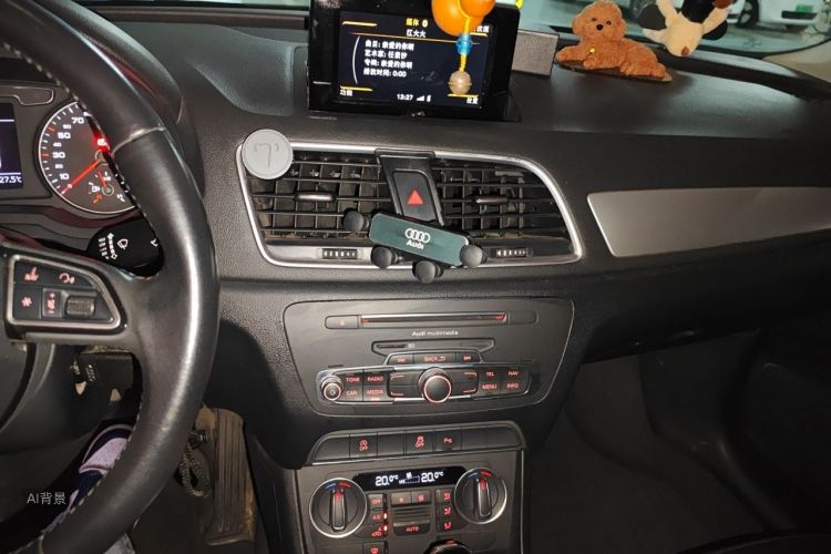 Audi Q3 2018 #15 Audi Q3 2018 car image #15