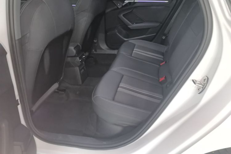 Audi A3 2024 car image #17