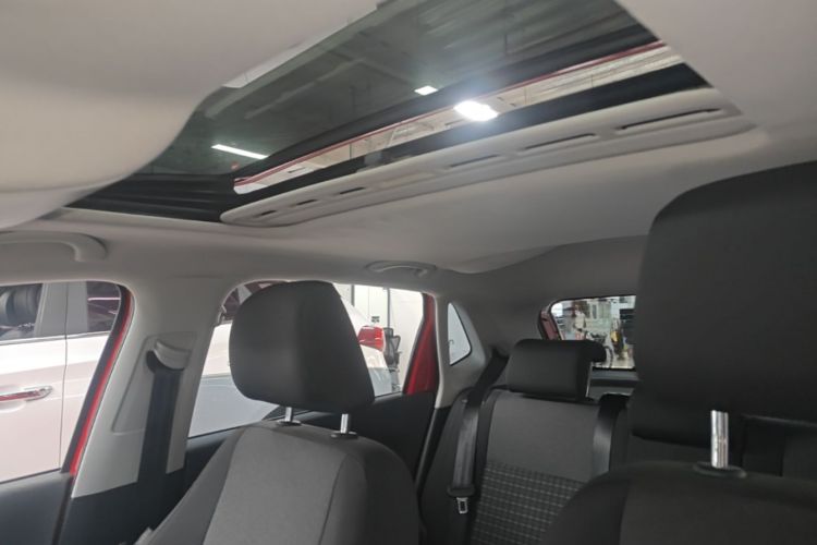 Volkswagen Polo 2017 car image #18