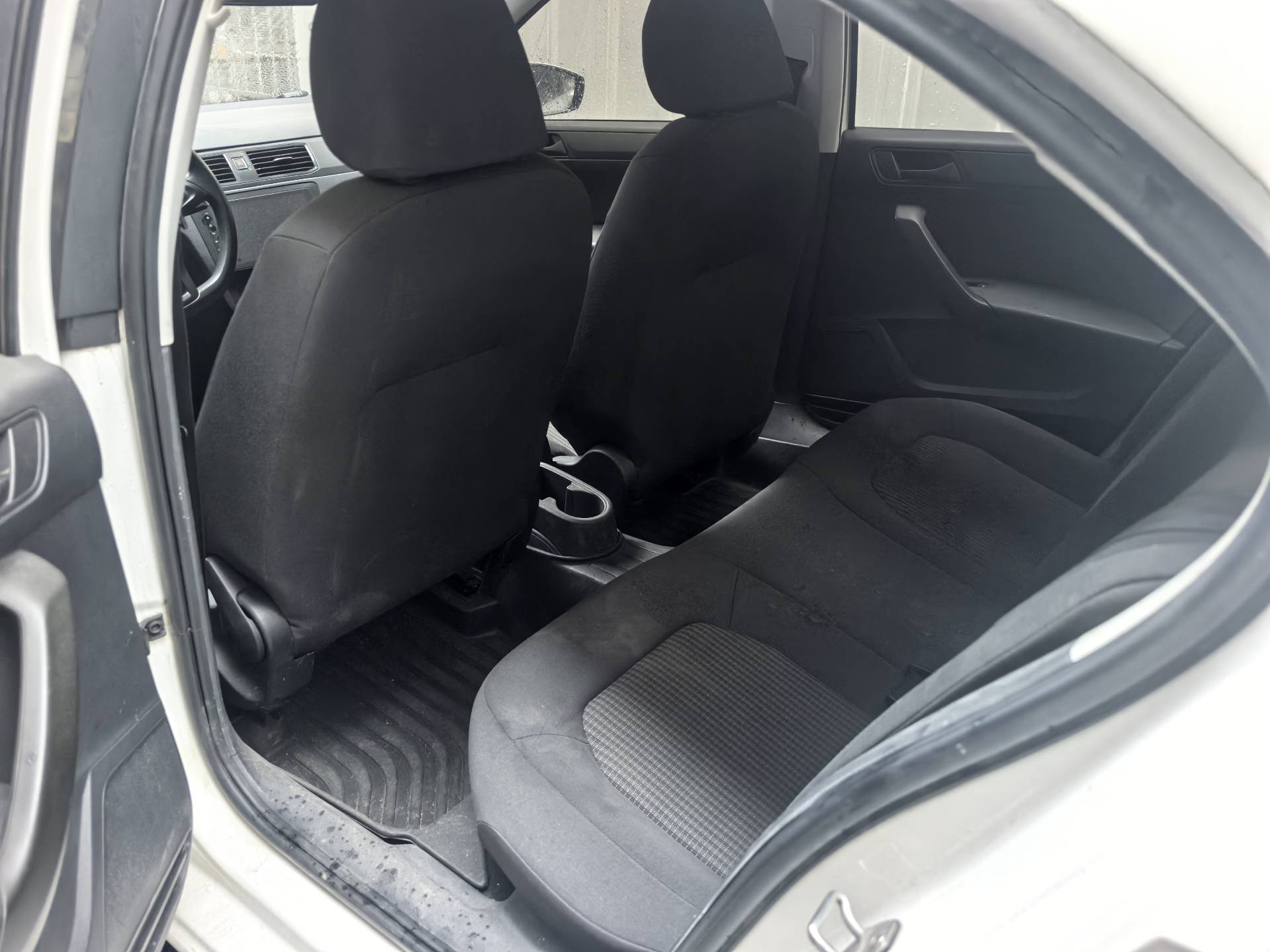 Volkswagen Santana 2021 car image #6