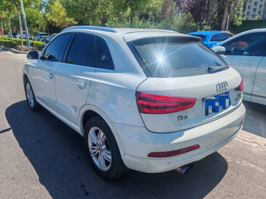 Audi Q3 2015 #8 Audi Q3 2015 car image #8