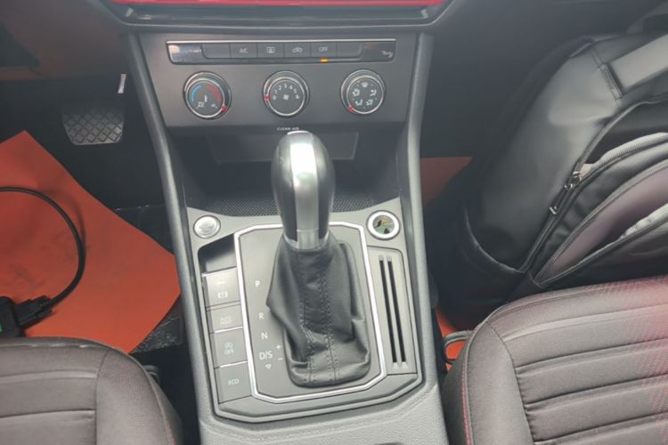 Volkswagen Lavida 2022 car image #14