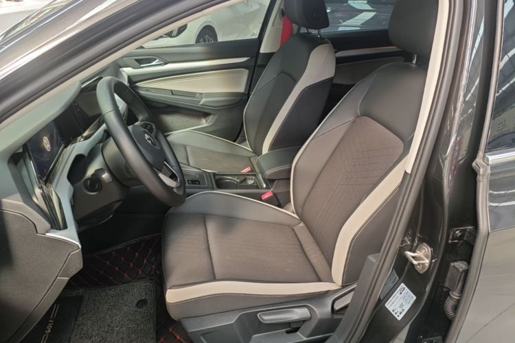 Volkswagen Golf 2021 #15 Volkswagen Golf 2021 صورة سيارة #15