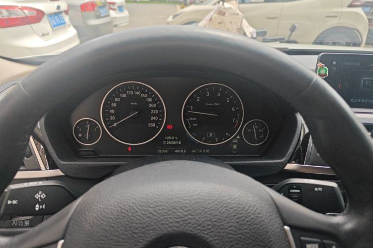 BMW 3 Series 2019 car image #13
