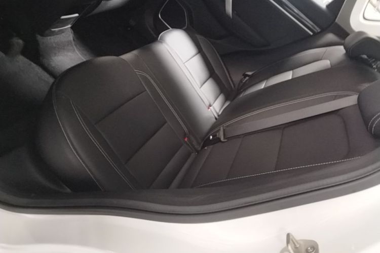 GEELY Coolray 2025 car image #17