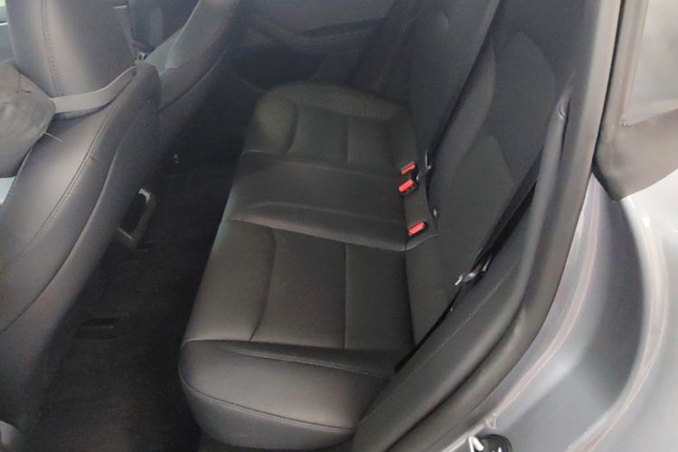 Tesla Model 3 2025 #17 Tesla Model 3 2025 car image #17