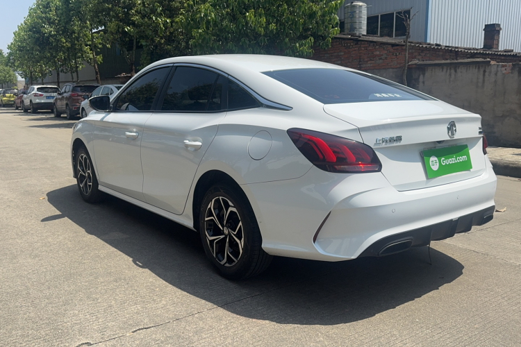 MG 5 2024 car image #7