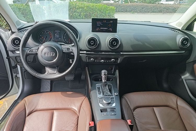 Audi A3 2015 immagine di auto #10