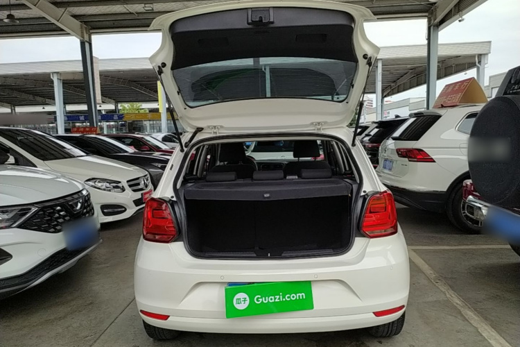 Volkswagen Polo 2016 #19 Volkswagen Polo 2016 car image #19