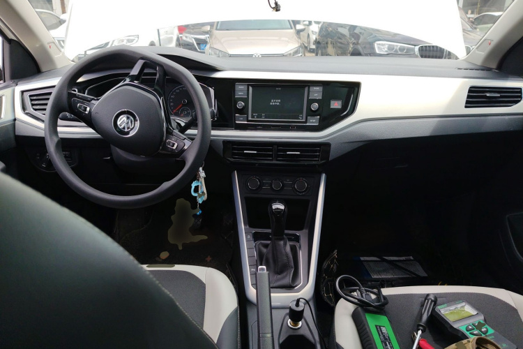 Volkswagen Polo 2021 imagem de carro #10