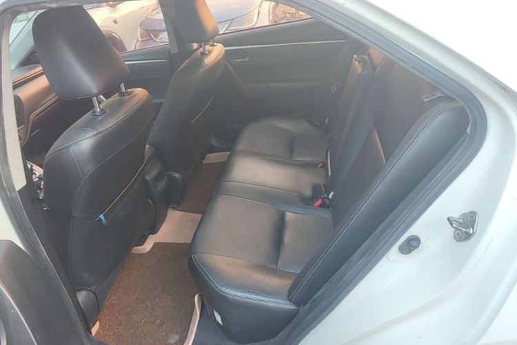 Toyota Corolla 2018 #14 Toyota Corolla 2018 car image #14