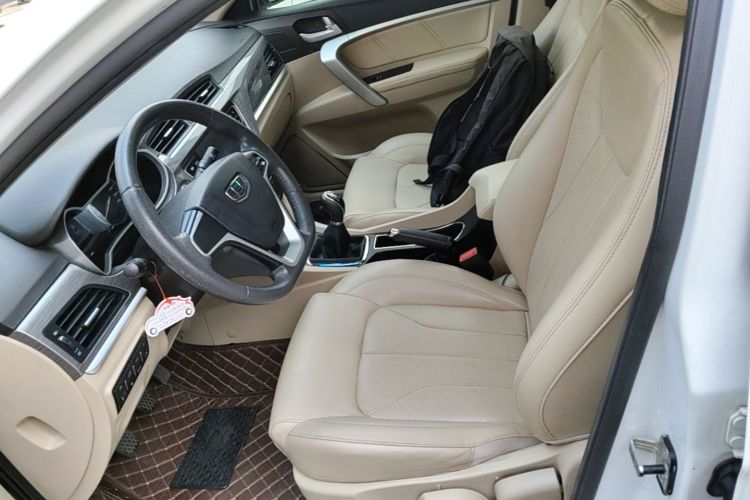 GEELY Emgrand 2018 #15 GEELY Emgrand 2018 car image #15