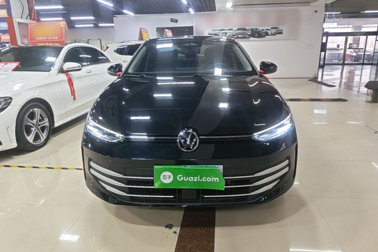 Volkswagen Lavida 2026 car image #3