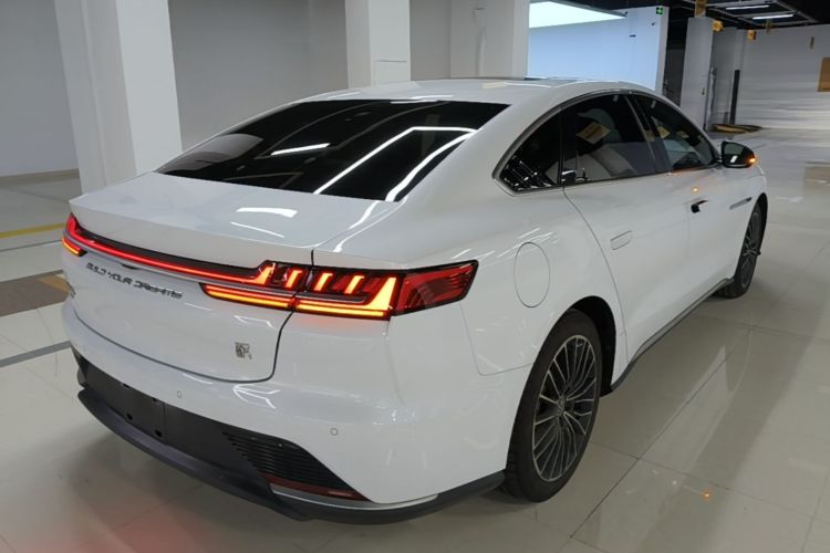 BYD Han 2023 #7 BYD Han 2023 صورة سيارة #7