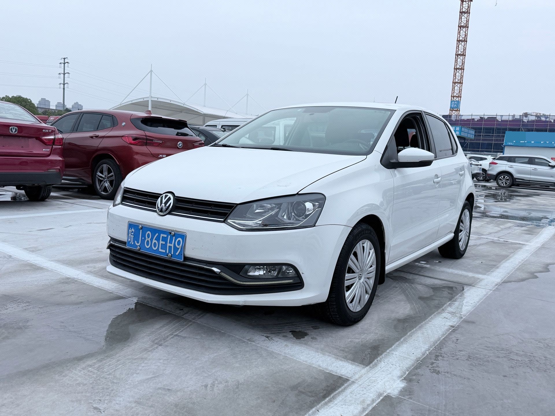 Volkswagen Polo 2017 Volkswagen Polo 2017 car image