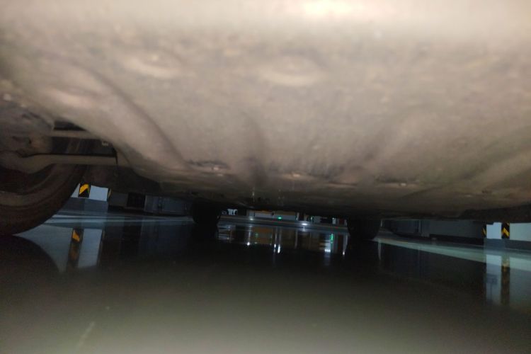 BMW 3 Series 2018 car image #28