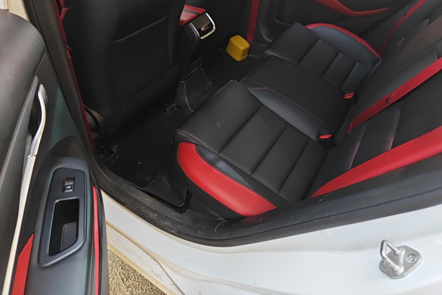GEELY Binray 2022 imagem de carro #6