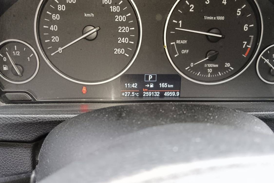 BMW 3 Series 2016 #25 BMW 3 Series 2016 car image #25