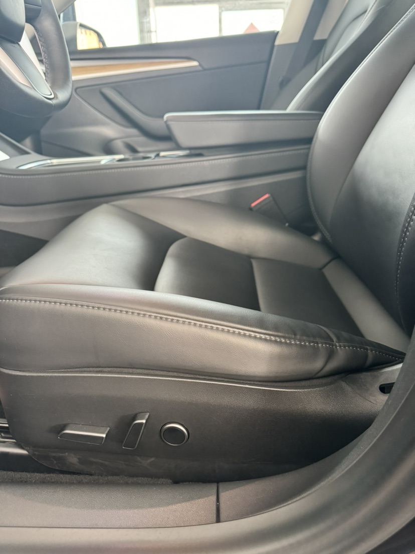 Tesla Model 3 2021 car image #5
