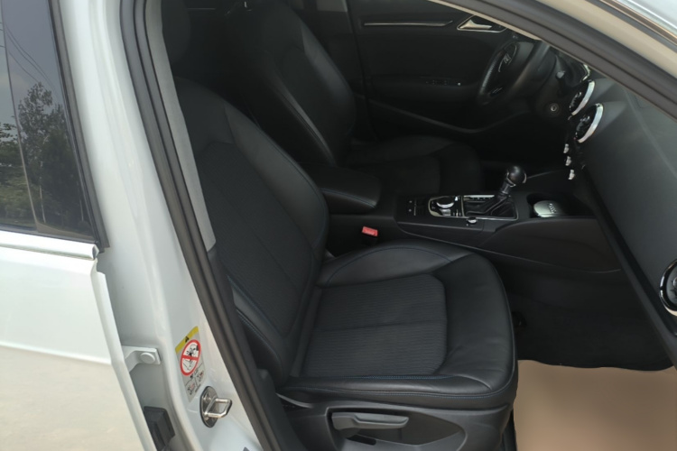 Audi A3 2020 car image #24