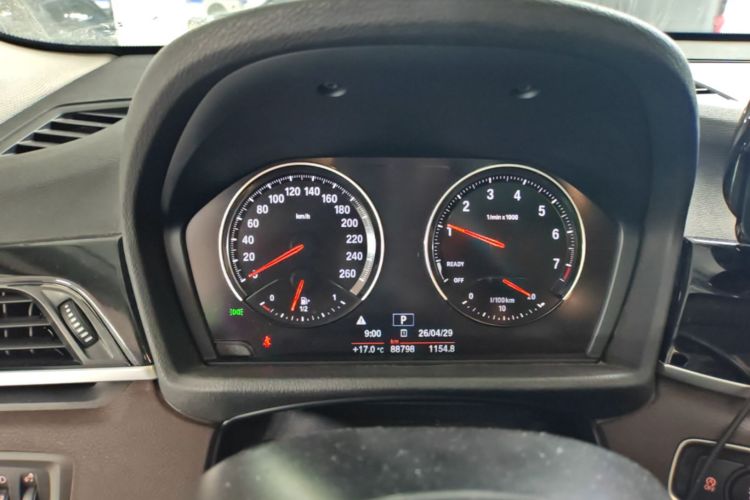 BMW X1 2019 #12 BMW X1 2019 car image #12