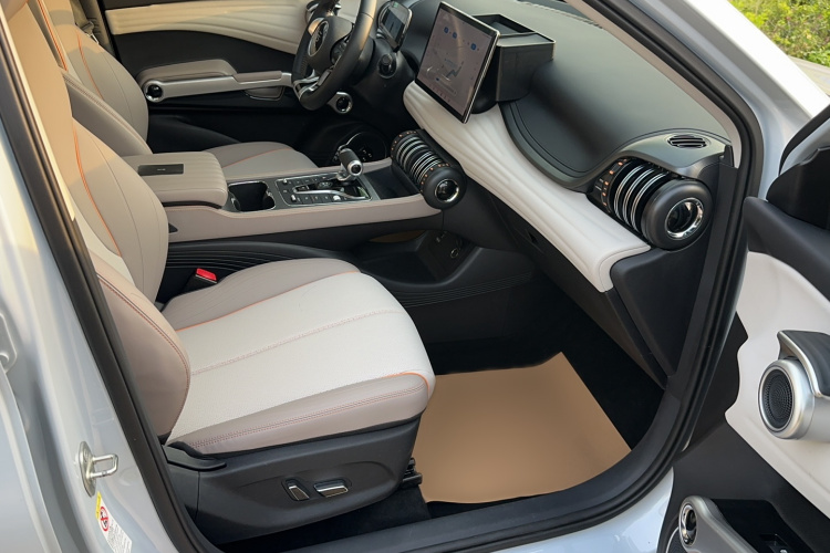 BYD Yuan Plus 2024 car image #29