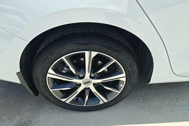 GEELY Emgrand 2021 #10 GEELY Emgrand 2021 car image #10