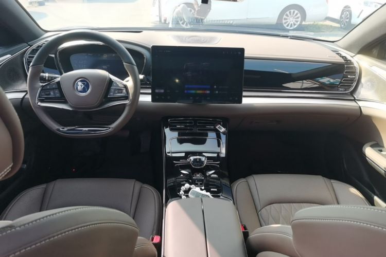BYD Han 2024 imagem de carro #10