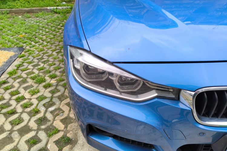 BMW 3 Series 2017 صورة سيارة #8