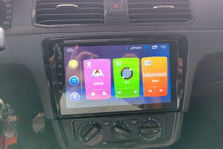 Volkswagen Santana 2017 #13 Volkswagen Santana 2017 car image #13
