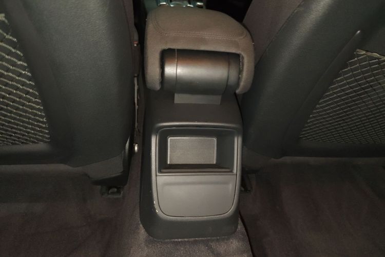 Audi A3 2019 car image #14