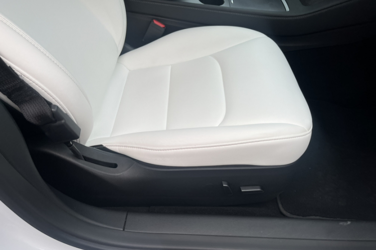 Tesla Model 3 2021 #19 Tesla Model 3 2021 car image #19