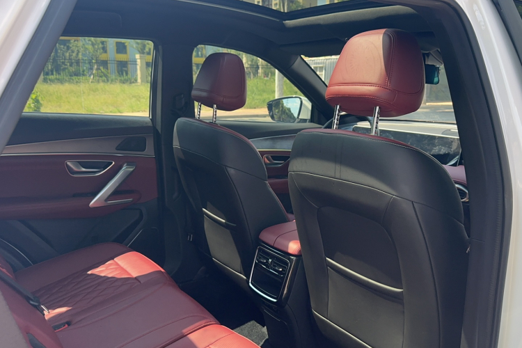 Jetour X70 PLUS 2024 immagine di auto #14