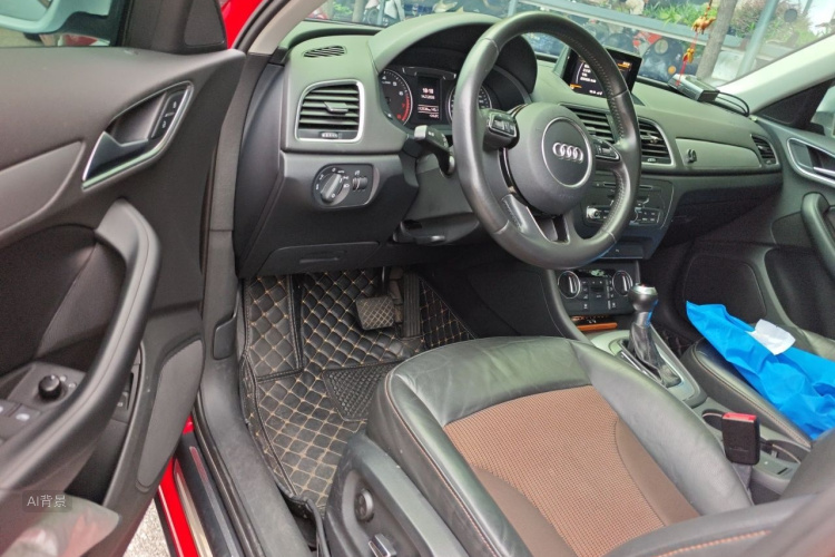 Audi Q3 2017 car image #18