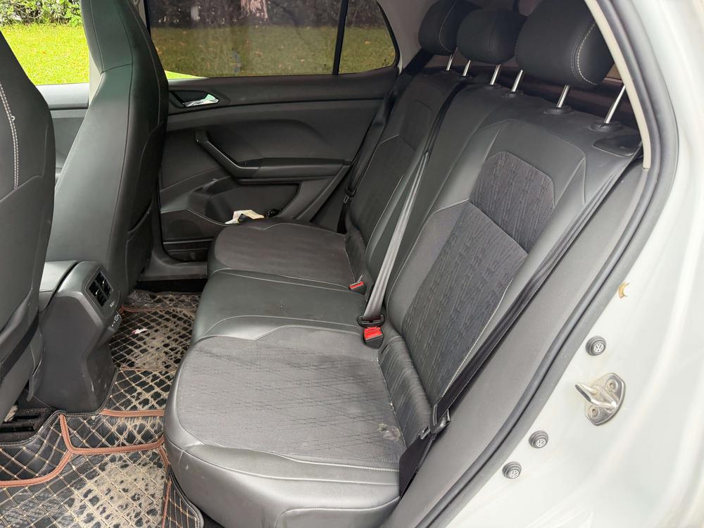 Volkswagen T-Cross 2021 car image #14
