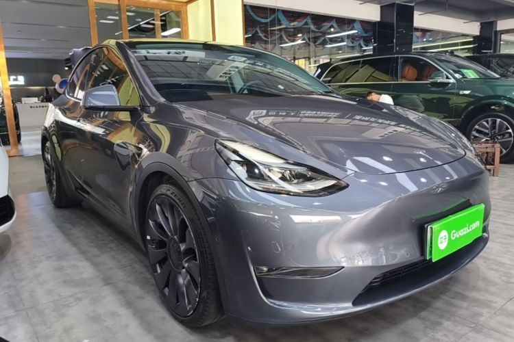 Tesla Model Y 2022 #4 Tesla Model Y 2022 car image #4