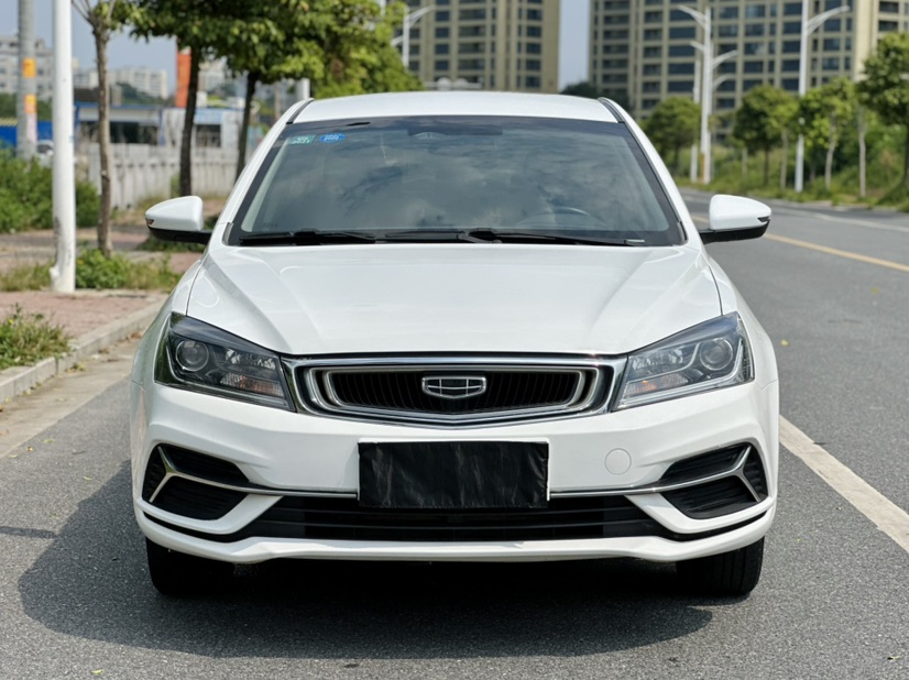 2019 car image #4