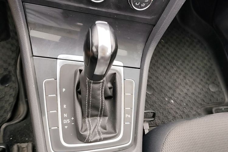Volkswagen Golf 2017 #14 Volkswagen Golf 2017 car image #14