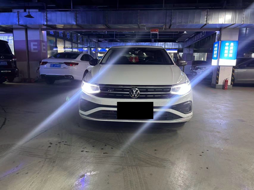 Volkswagen Bora 2025 Volkswagen Bora 2025 car image